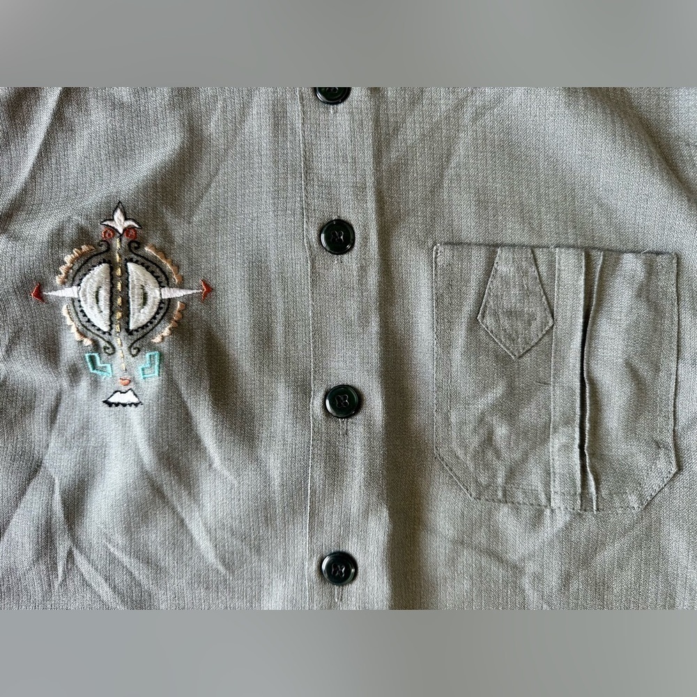 Ganesh Boys Button Up Shirt Size 8 - Picture 3 of 4
